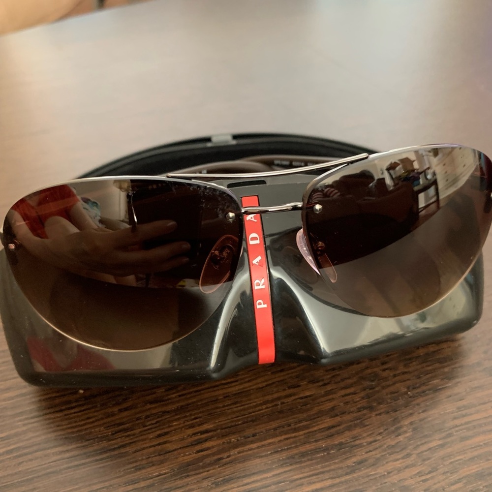 Authentic Prada Sunglass - Picture 6 of 6
